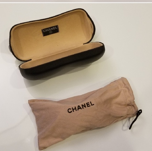 CHANEL Sunglasses Black - Picture 7 of 8